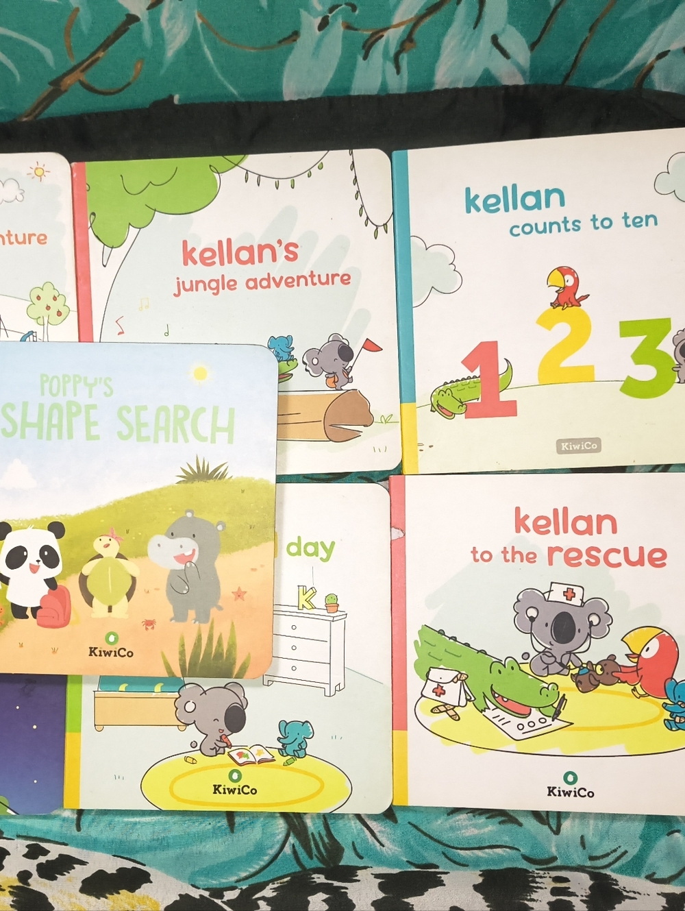 ​Lot of 7 KiwiCo Board Books - Kellan’s Adventures & Poppy’s Shape Search